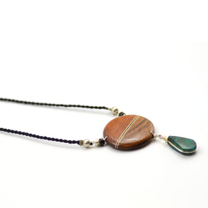 COLLIER EN BOIS