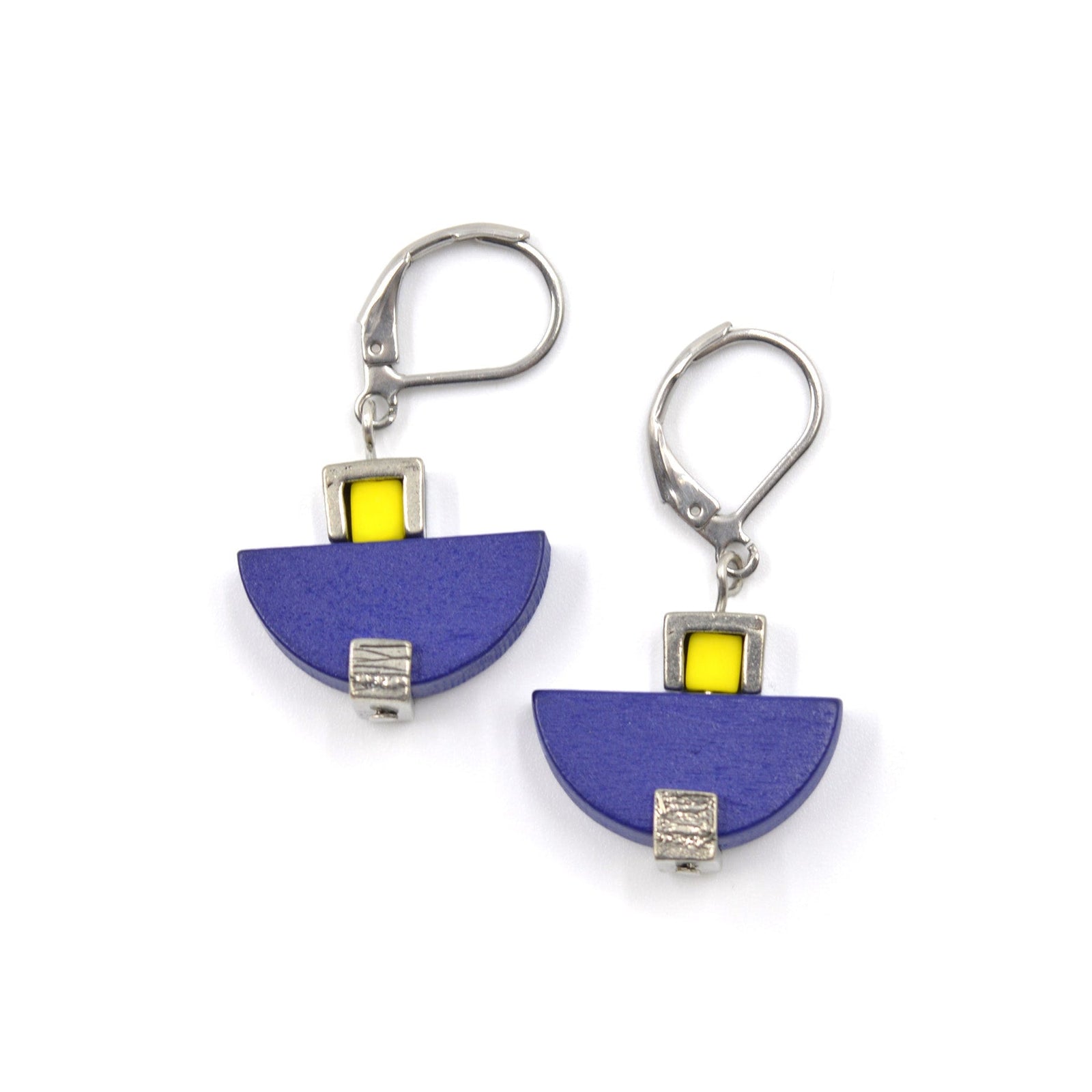 Boucles d'oreilles en étain et bois