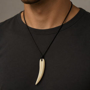 Pendentif en ivoire de mammouth