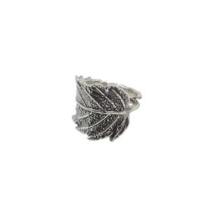 Bague Orme en argent oxydé