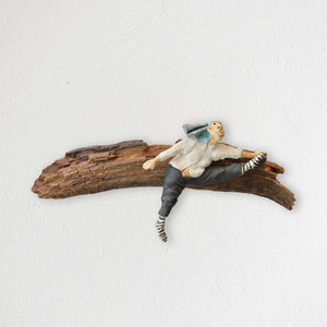 SCULPTURE HOMME QUI SAUTE