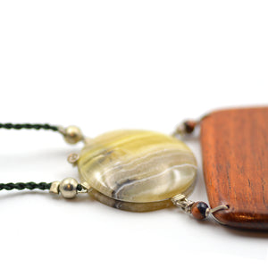 COLLIER EN BOIS