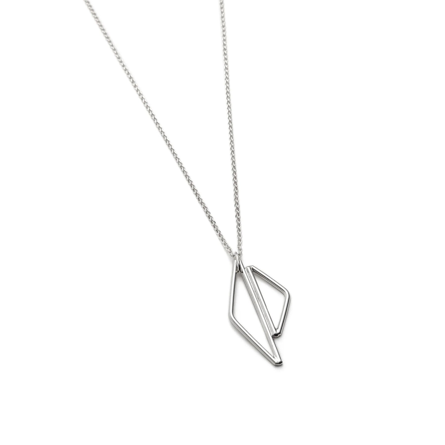 PENDENTIF TRIECKE